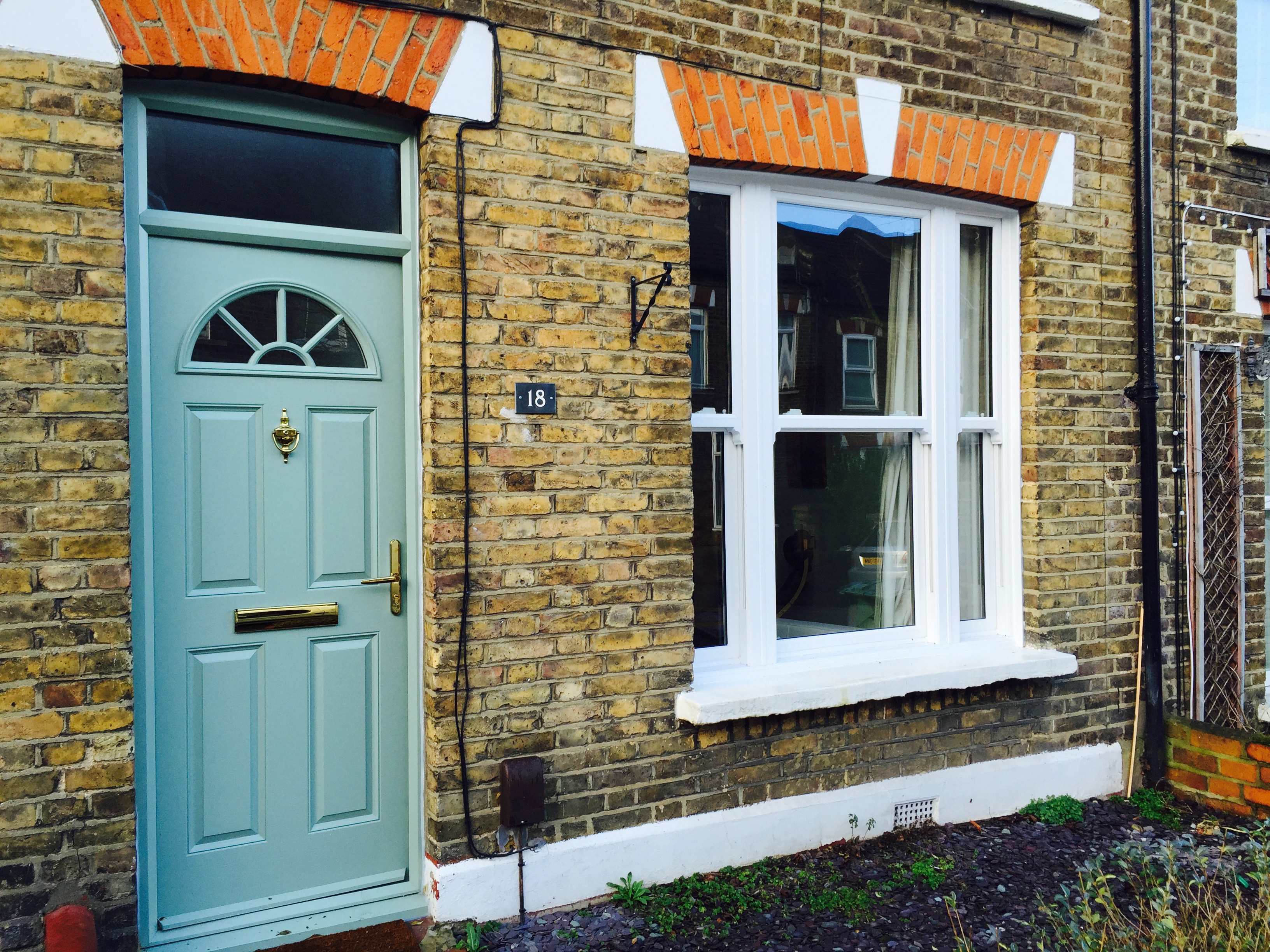 Replace Sash Windows with Double Glazing surrey 